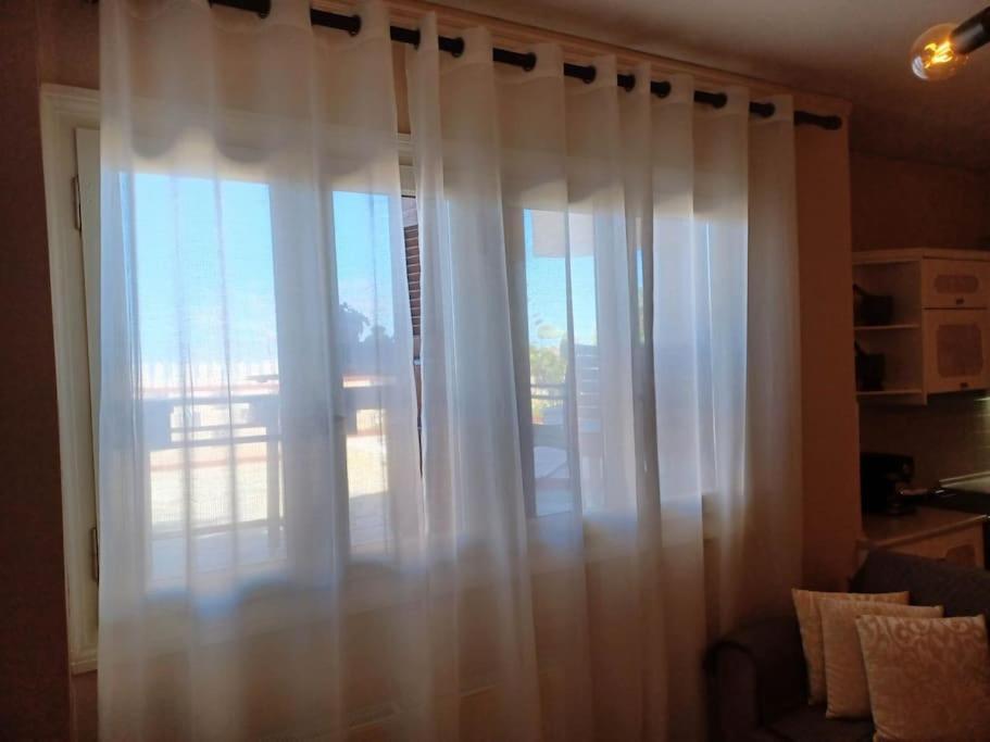 Rafaelhouse Apartment *